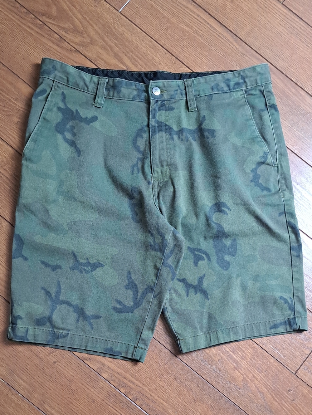 Volcom Vmonty 22” Camo Stretch Chino Shorts Men’s 36